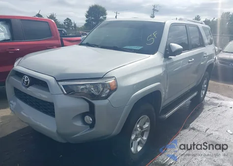 2015 Toyota 4Runner Sr5 z USA, uszkodzony, nr VIN JTEZU5JR6F5098271